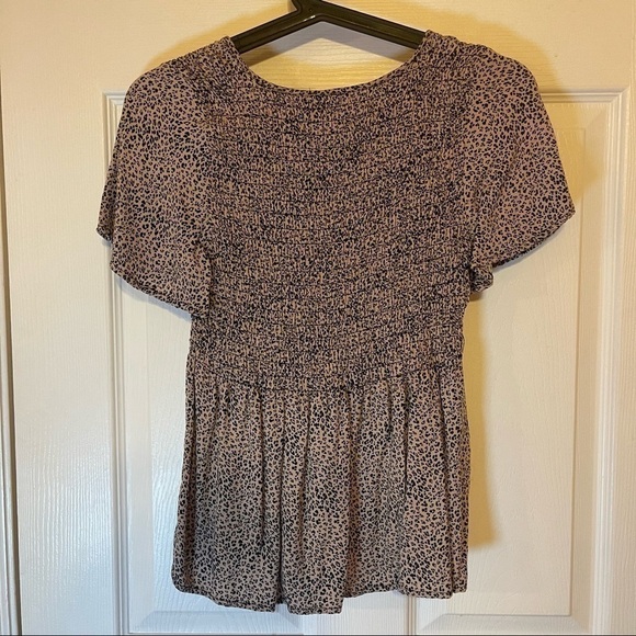 Cheetah Print Top - Picture 3 of 3